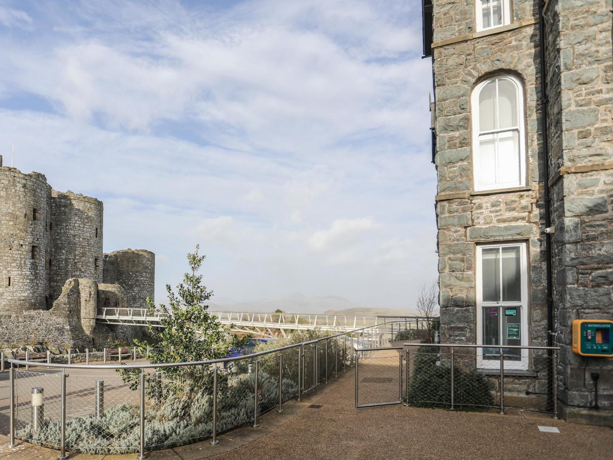 Harlech Apartments - Matholwch Buitenkant foto